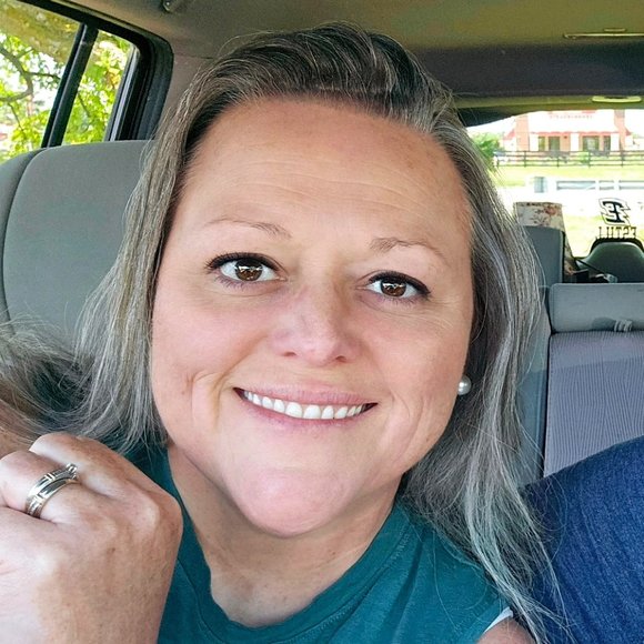 Meet your Posher, Kimberley - Picture 1 of 5